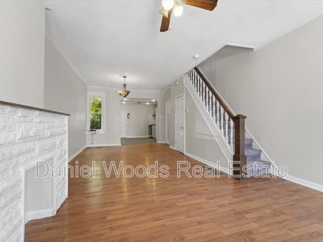 Photo - 5538 Walton Ave