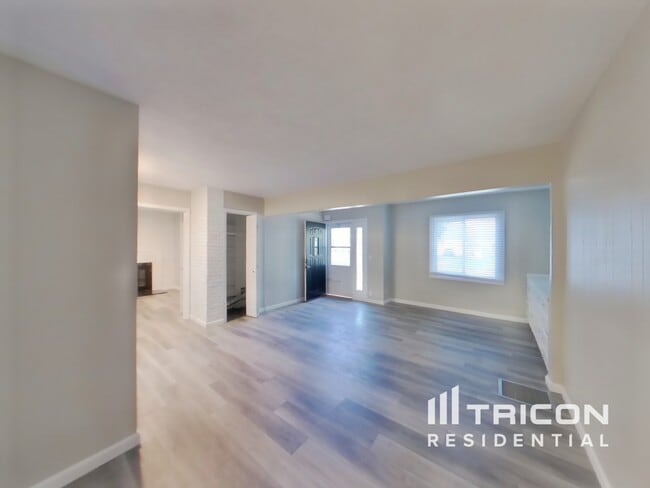 Photo - 5406 Utah Ave N