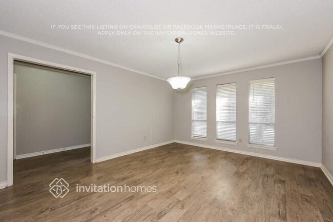 Photo - 945 Clear Springs Dr