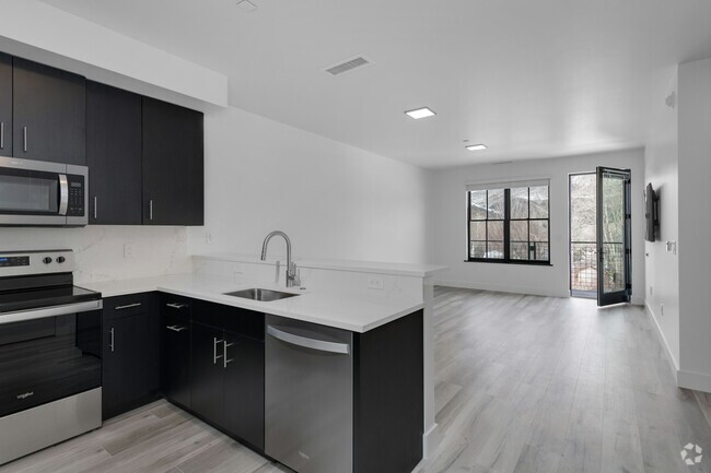 Building Photo - 100 Clement St Unit 101-103 Rental