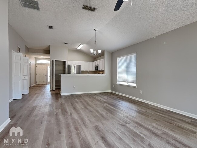 Photo - 4303 Campus Hills Cir