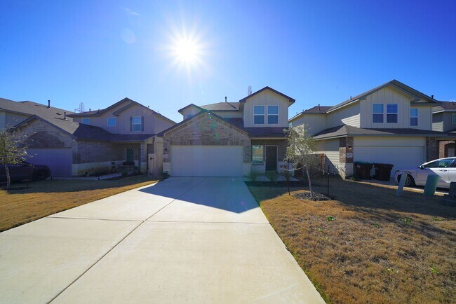 Photo - Like-New Home in Applewood Neighborhood. Realtor Commission: $600
