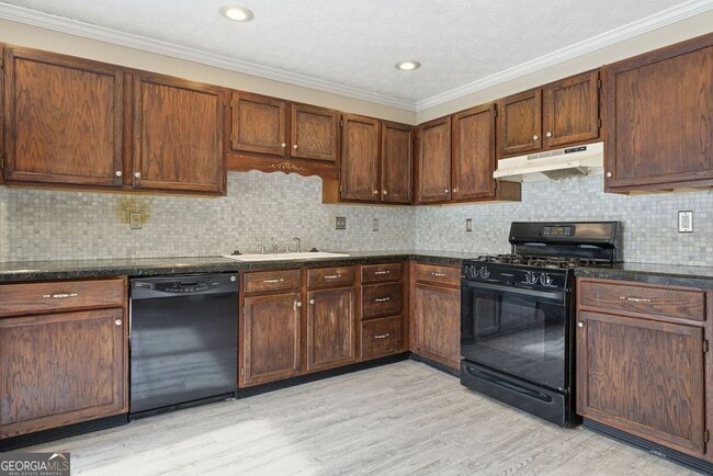 Photo - 1015 Plantation Way