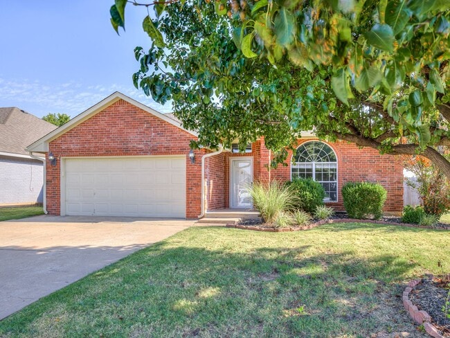 Photo - Beautiful home in Edmond