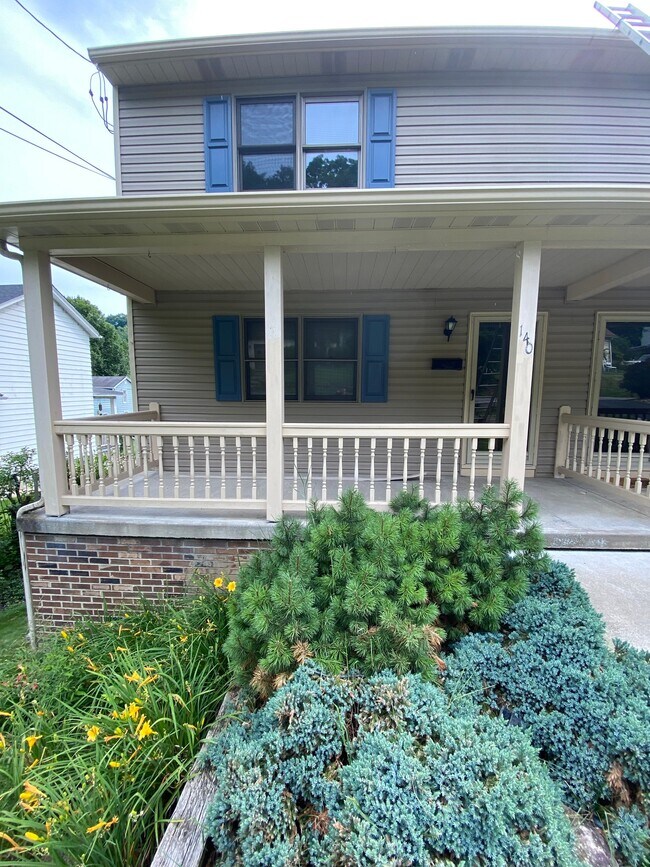 Photo - 104 Run St