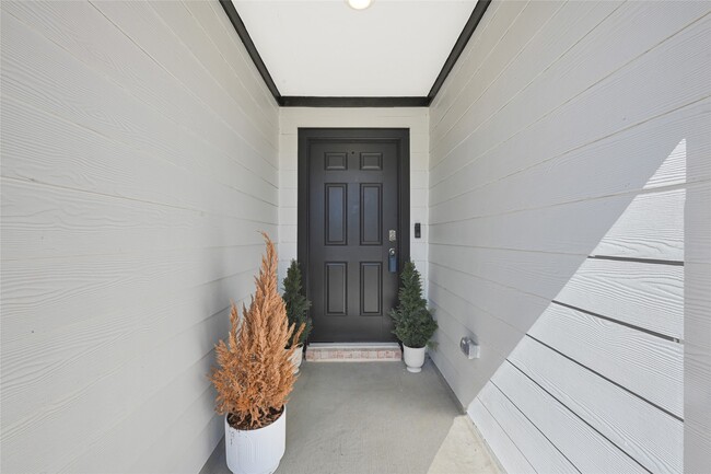 Photo - 2206 Laurel Bloom Ln