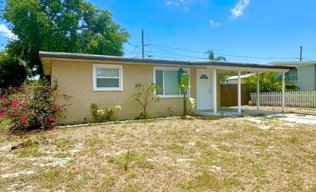 Building Photo - 10510 118th Ave N Rental