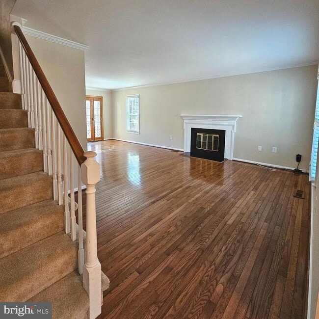 Photo - 6413 4 Oaks Ln