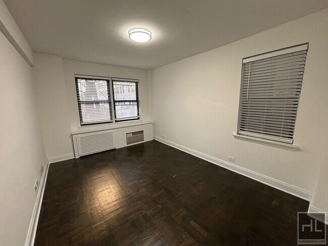 Photo - BEEKMAN PLACE Unit 5B