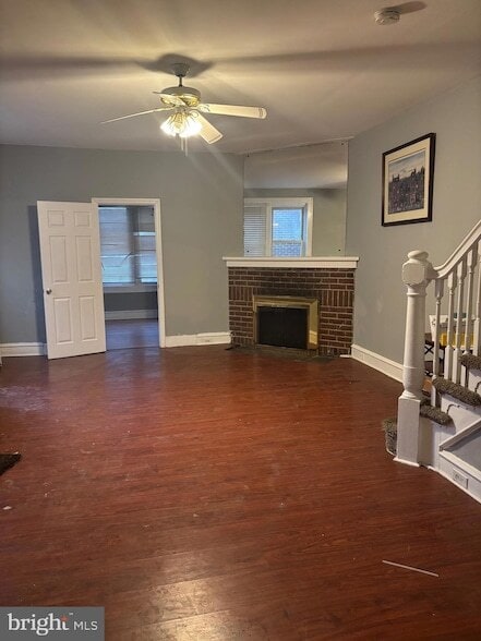 Photo - 649 W State St