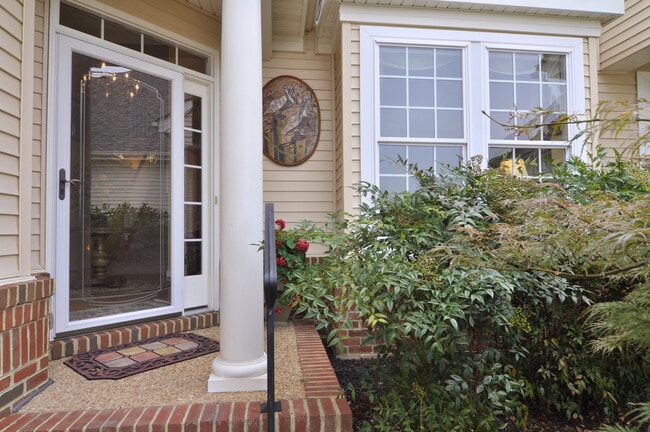 Photo - 6727 Evensong Ln