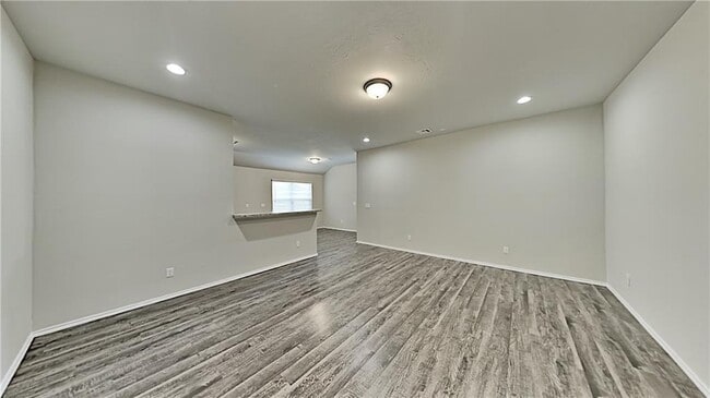 Photo - 1925 Timber Dale Dr