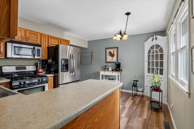 Photo - 1326 Johnson Ln