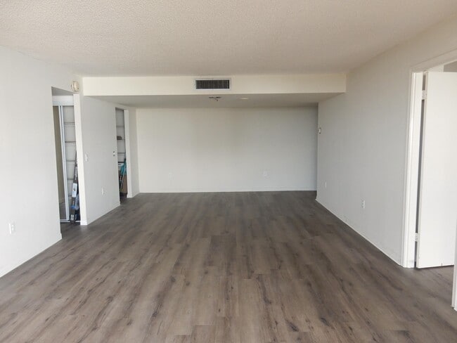 Photo - 5600 N Flagler Dr Unit 1110