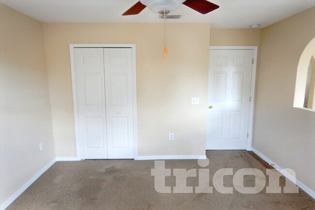 Photo - 5512 Treig Ln