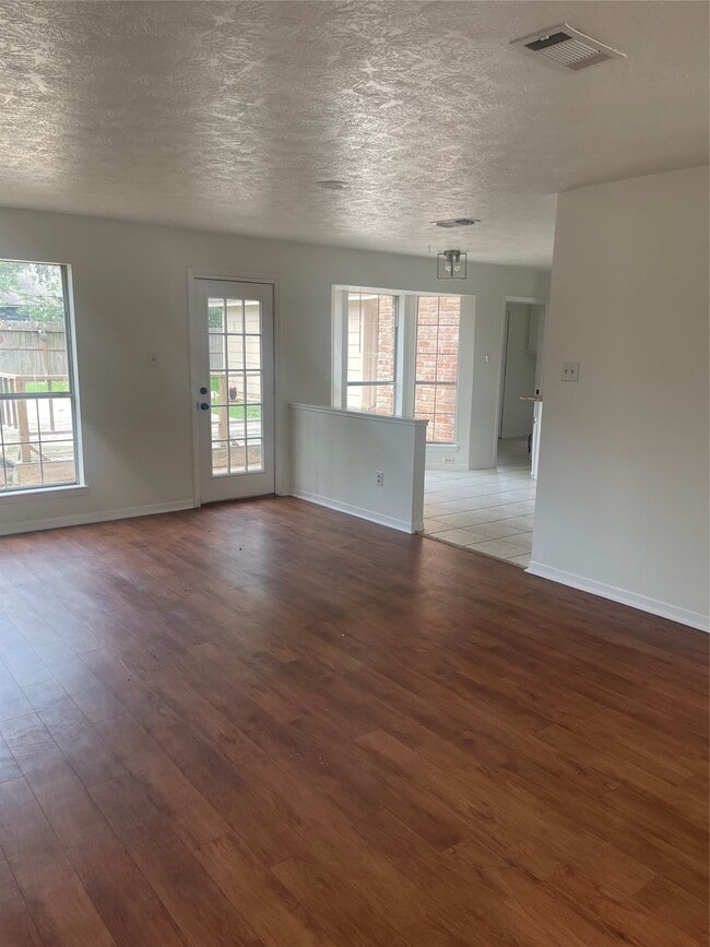 Building Photo - 17719 Cassina Dr