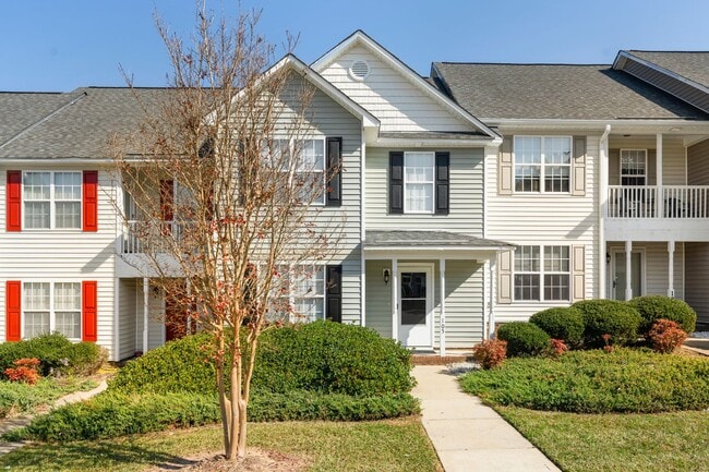 Beautiful 3 bed/2.5 bath Townhome in Clayt... - Beautiful 3 bed/2.5 bath Townhome in Clayt...