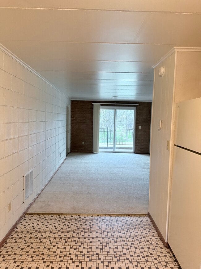 Photo - 437 College Ave Unit 3A