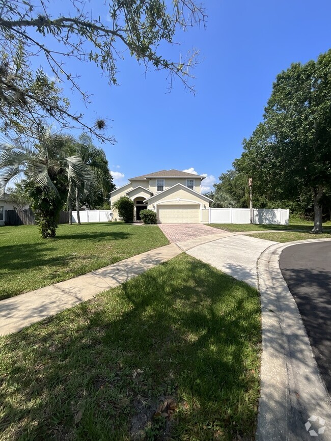 Building Photo - Brighton Lakes Pool Home