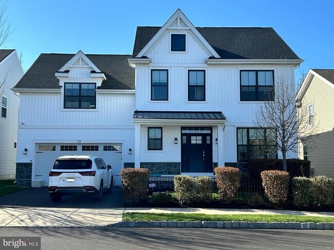 Building Photo - 13 Pettit's Bridge Rd