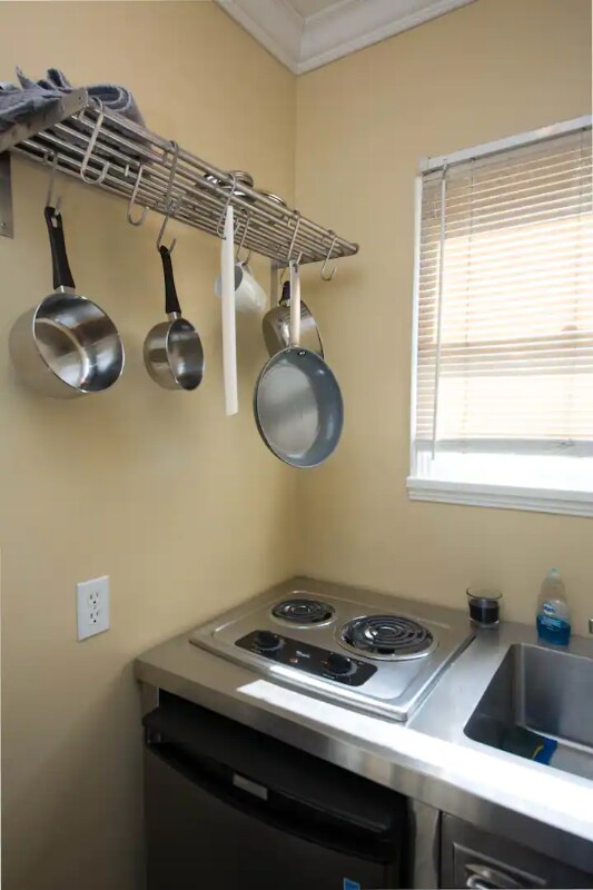 Photo - 940 Hilldale Ave Unit 0