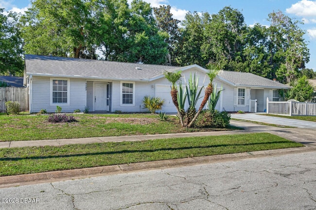 Building Photo - 1133 Squirrel Nest Ln
