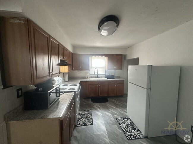 Building Photo - 112 W 26th St Rental