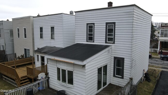 Photo - 22 Hurlbut St