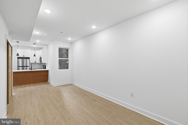 Photo - 863 N 43rd St Unit 2