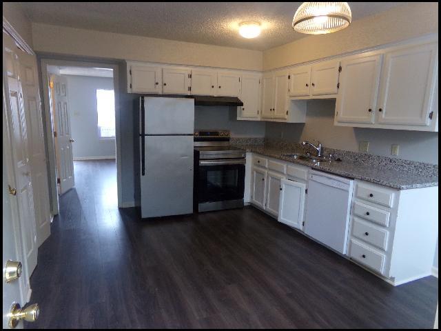 Photo - 1809 Reservoir Rd