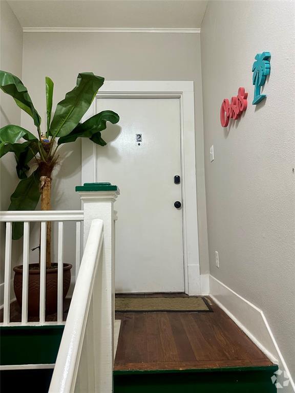 Building Photo - 2225 Bernardo De Galvez Ave Unit 2 Rental