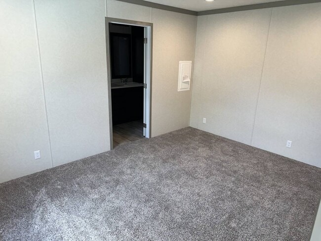 Photo - 1267 Avenue A