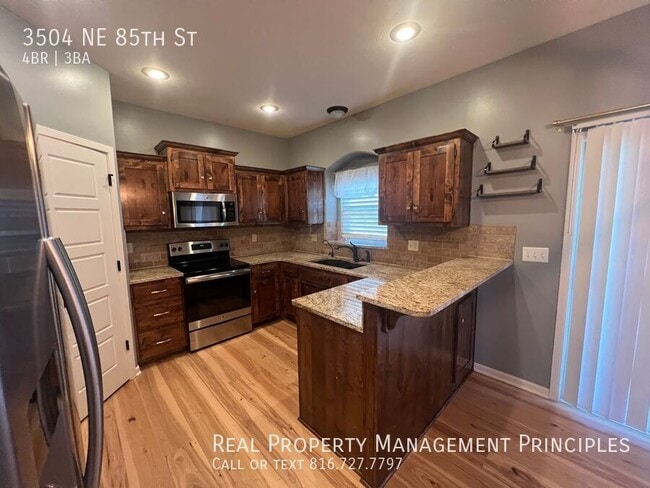 Photo - 3504 NE 85th St