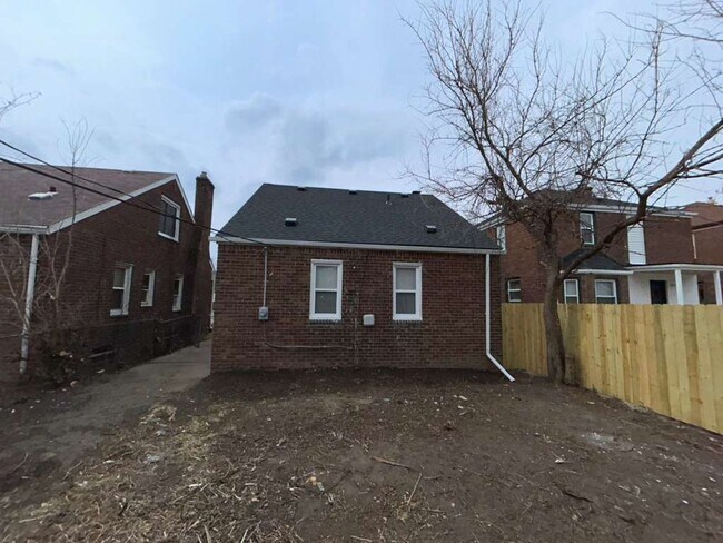 Photo - Three Bedroom Bungalow Ready for You