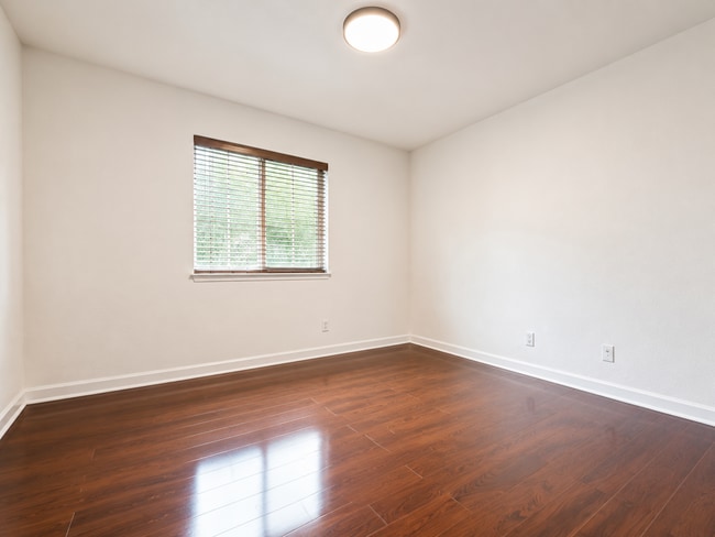 Photo - 2789 S Evergreen Cir