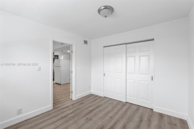 Photo - 2847 Polk St Unit 2