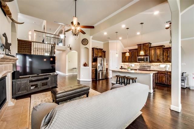 Photo - 321 Prairie Hill Trail