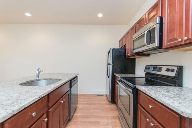 Photo - 1904 N Marshall St Unit 1