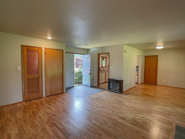 Photo - 30827 21st Ave SW