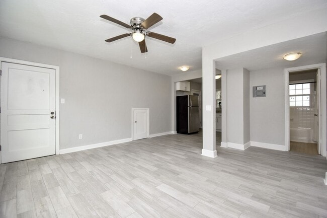 Photo - Third Avenue Apartments