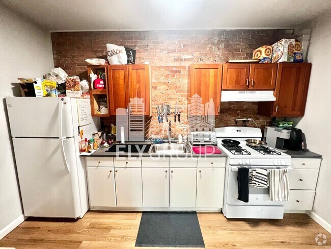 Building Photo - 14 Flint St Unit 2 Rental