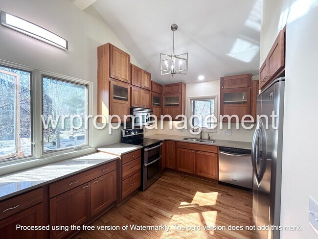 Photo - 1336 Winding Way