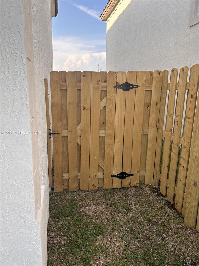 Photo - 2345 NW 131st Cir