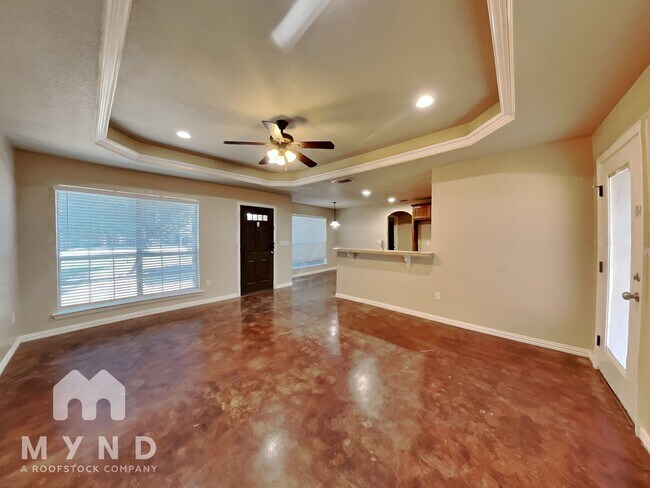 Photo - 112 Jolin Ln