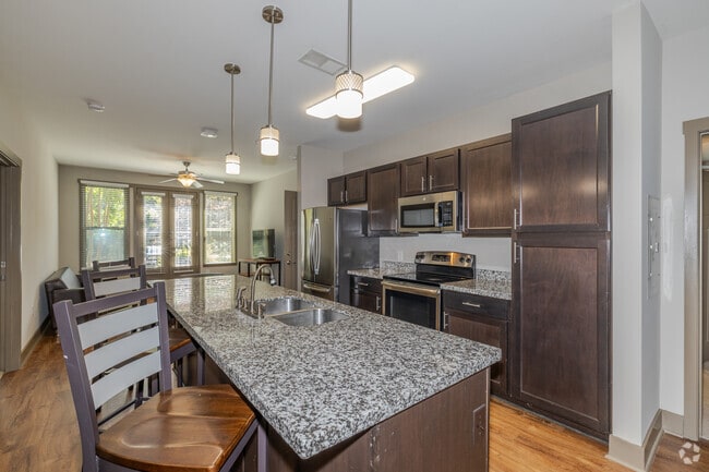 3BR, 3BA - 1,050SF - Kitchen
