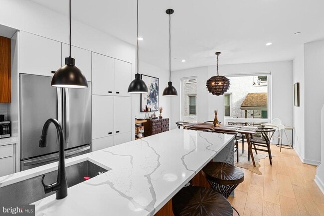 Photo - 237 Krams Ave