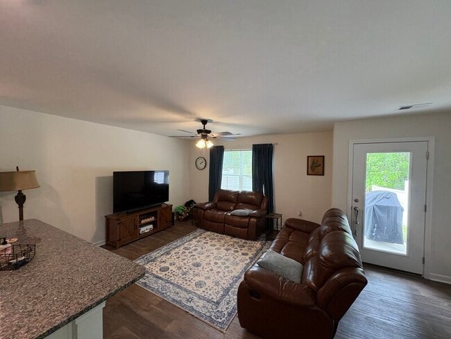 Photo - 44 Briar Forest Dr