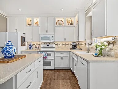 Photo - 8401 W 127th Cir