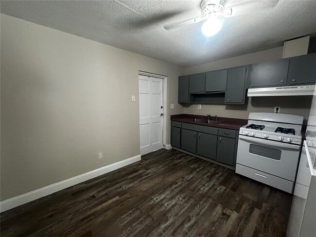 Photo - 2014 NE 3rd St
