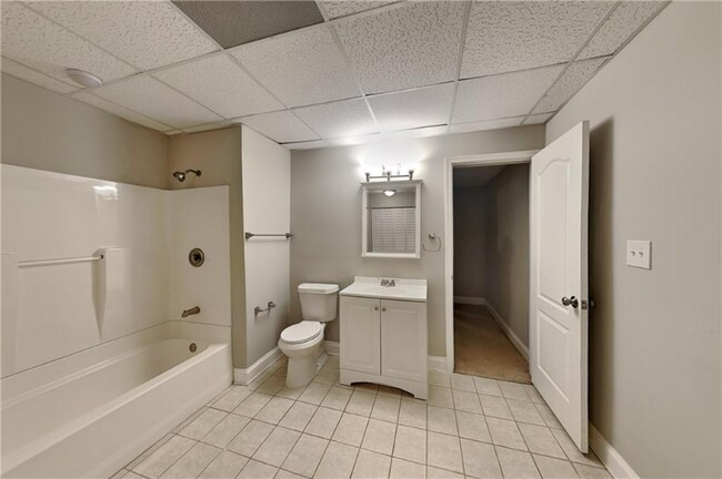 Photo - 3930 Summit Gate Dr